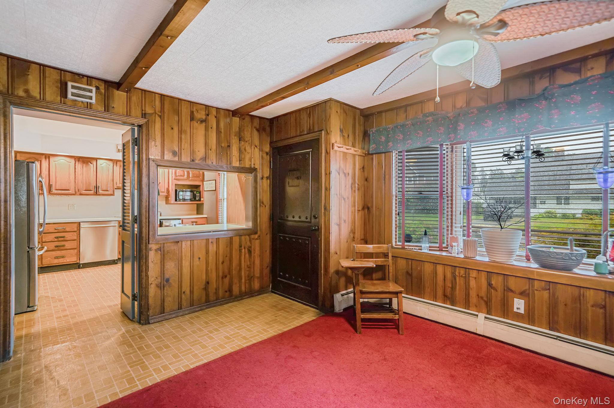 #16 photo, 246 Blacksmith Road, Levittown , NY 11756