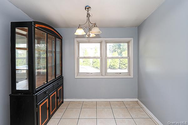 #7 photo, 39 Inchcape Road, Bay Shore , NY 11706