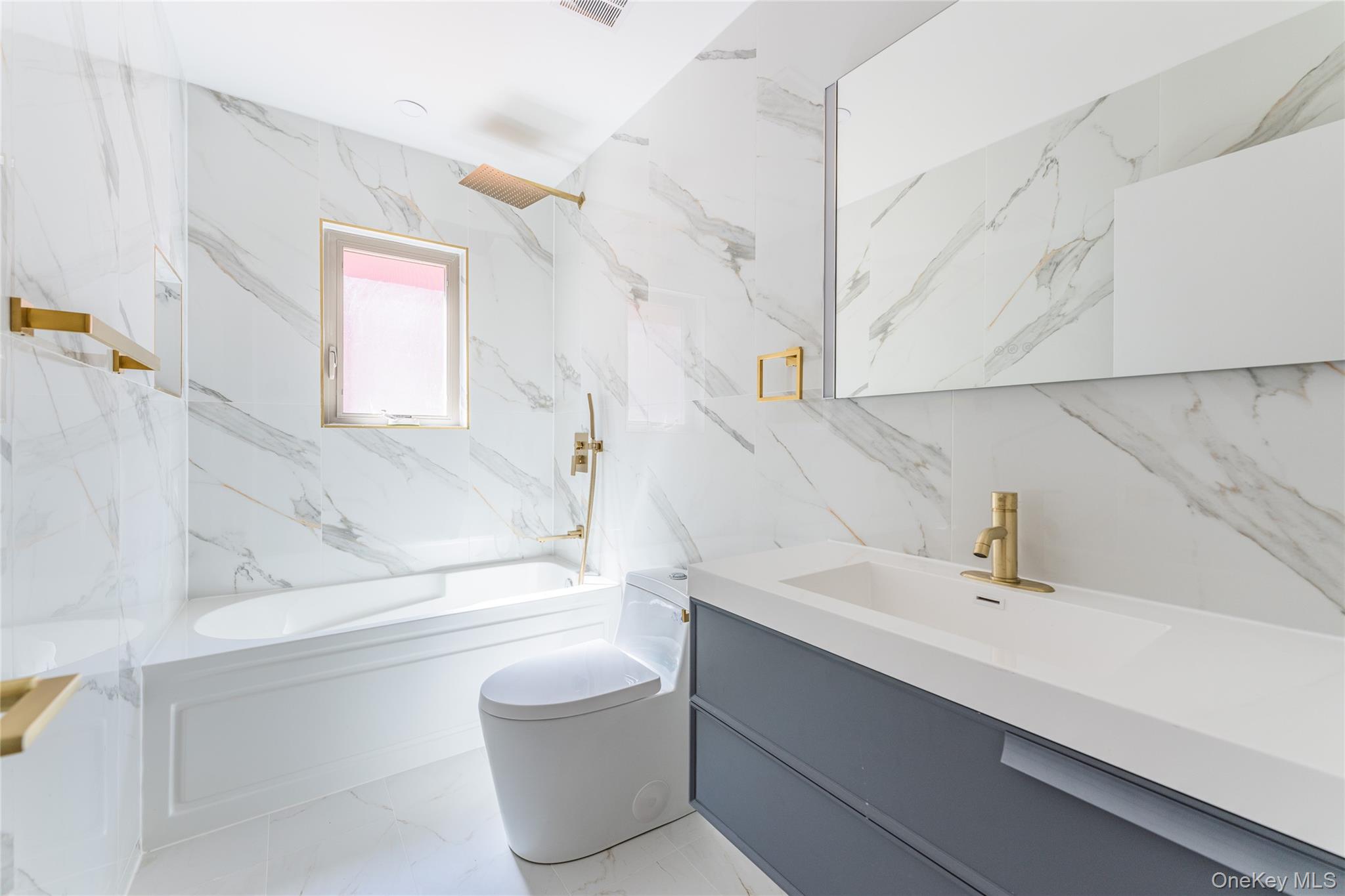 #8 photo, 6431 138th Street, Flushing , NY 11367