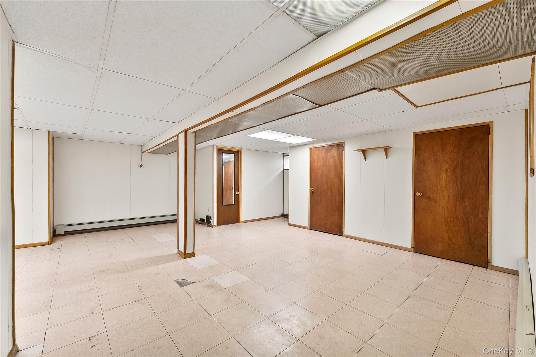 #18 photo, 8343 261st Street, Floral Park , NY 11004