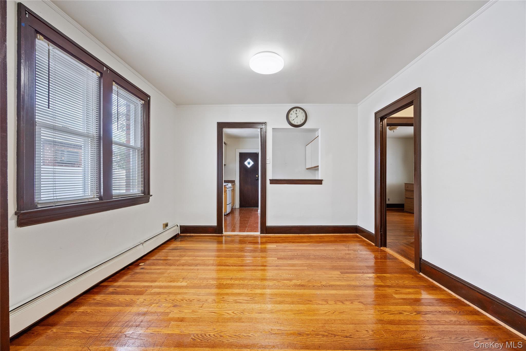 #8 photo, 8343 261st Street, Floral Park , NY 11004