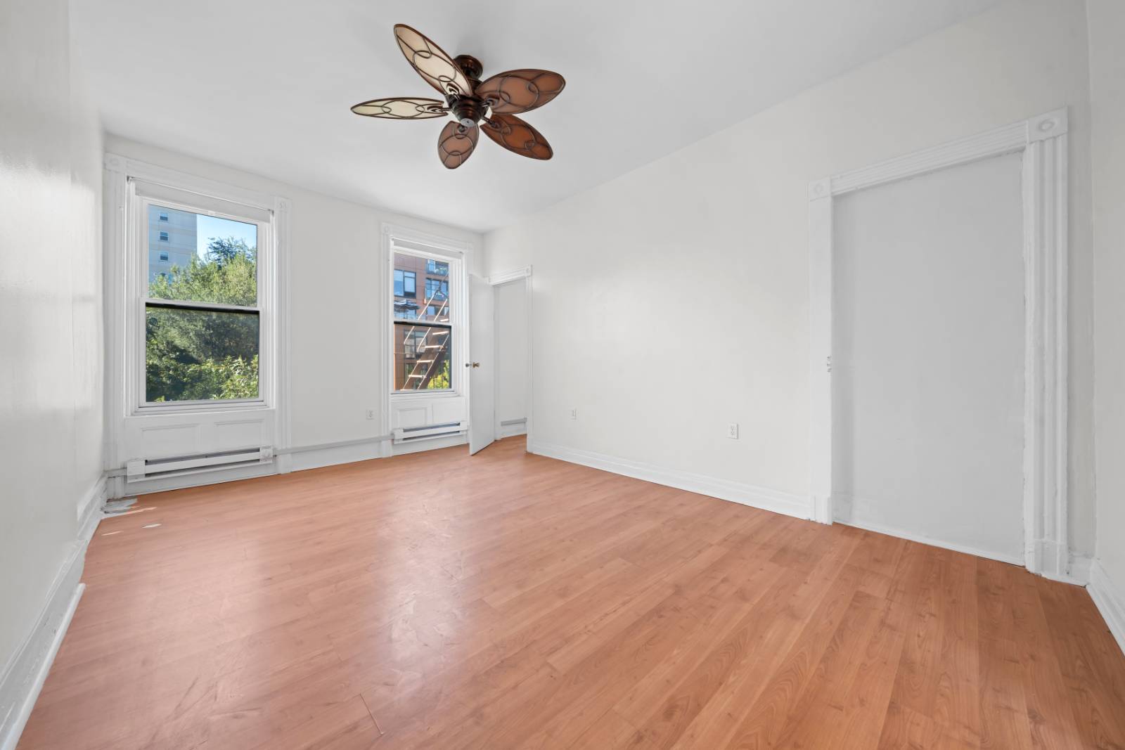 #19 photo, 303  West 116th Street, マンハッタン South Harlem , NY 10026