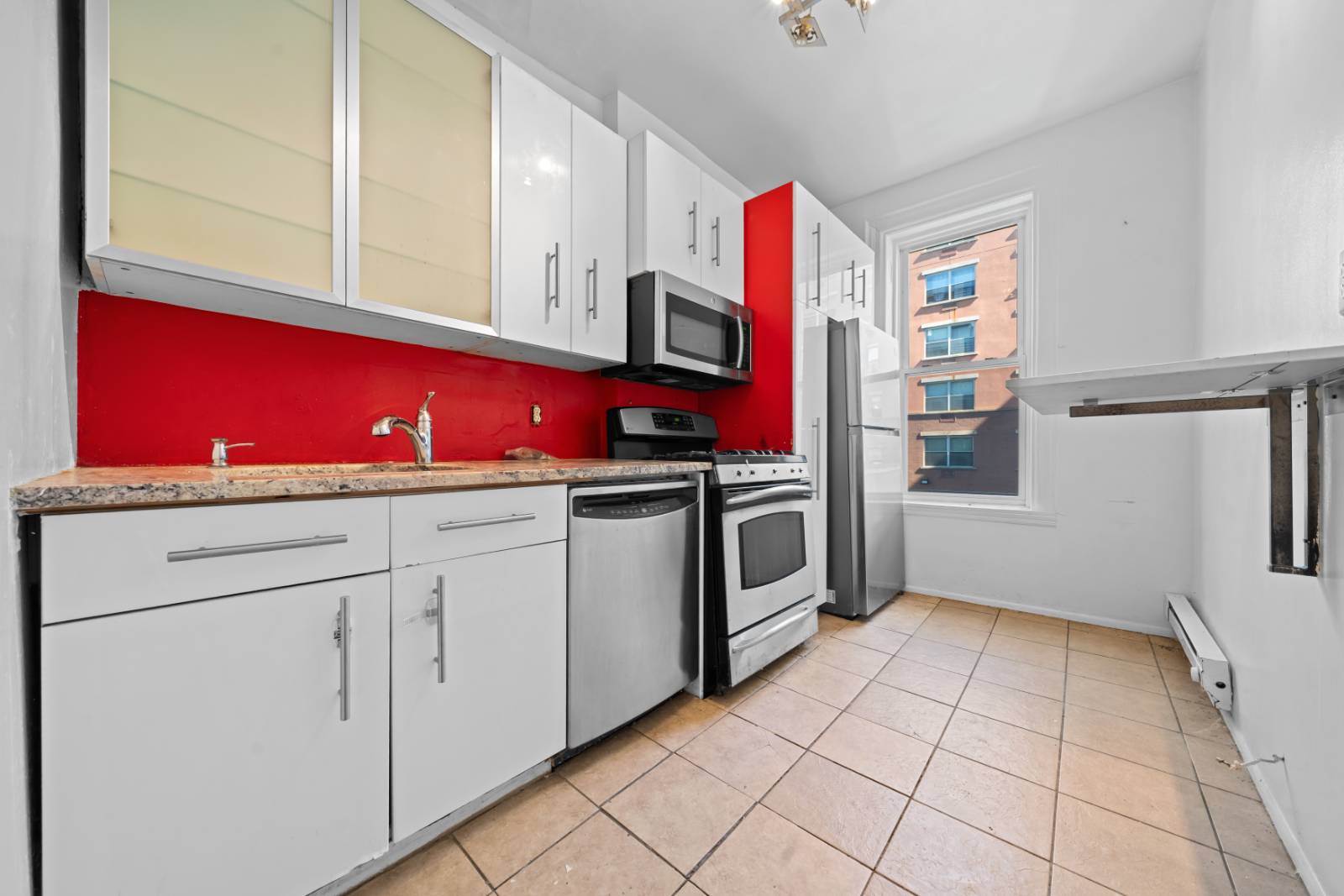 #42 photo, 303  West 116th Street, マンハッタン South Harlem , NY 10026