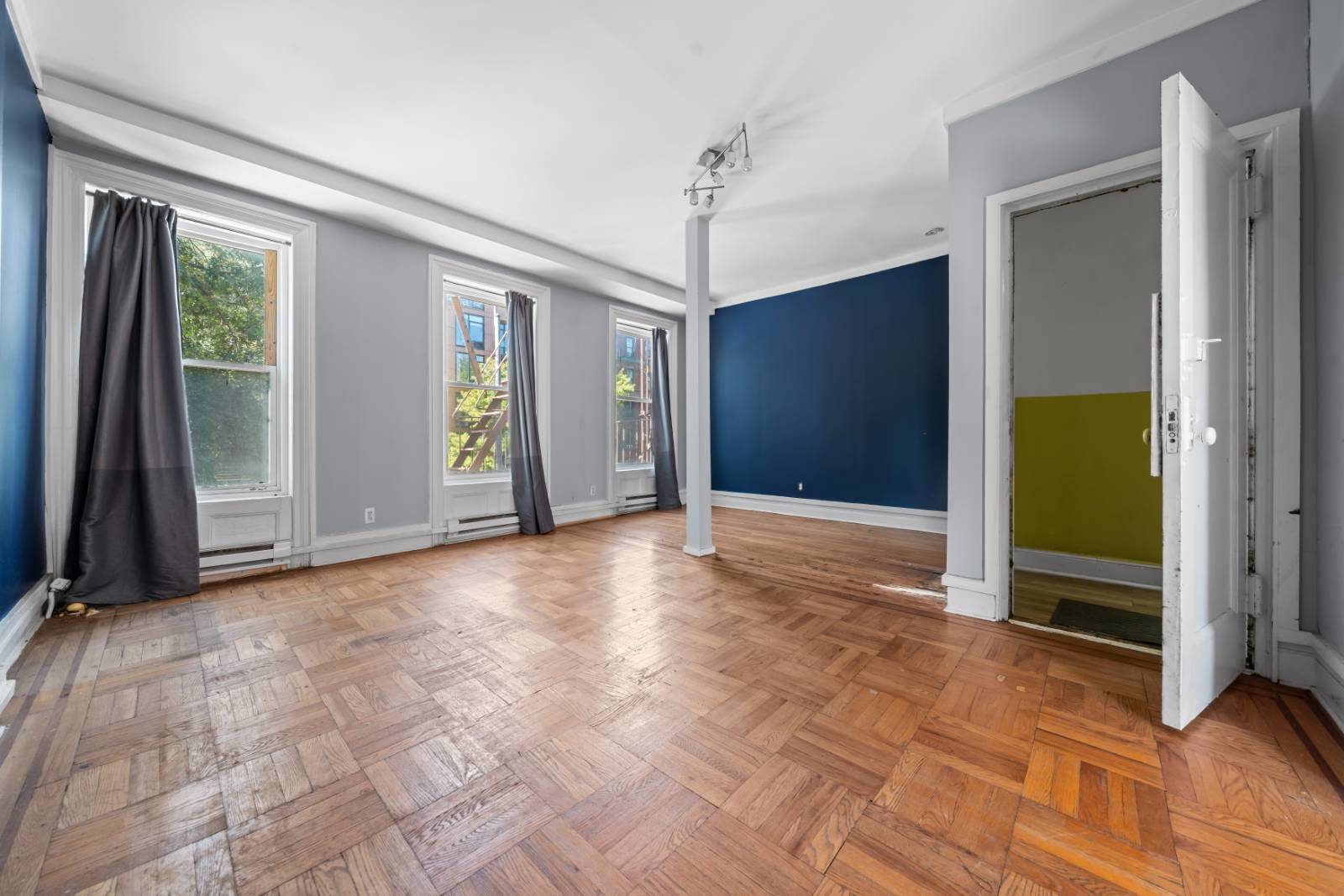 #49 photo, 303  West 116th Street, マンハッタン South Harlem , NY 10026