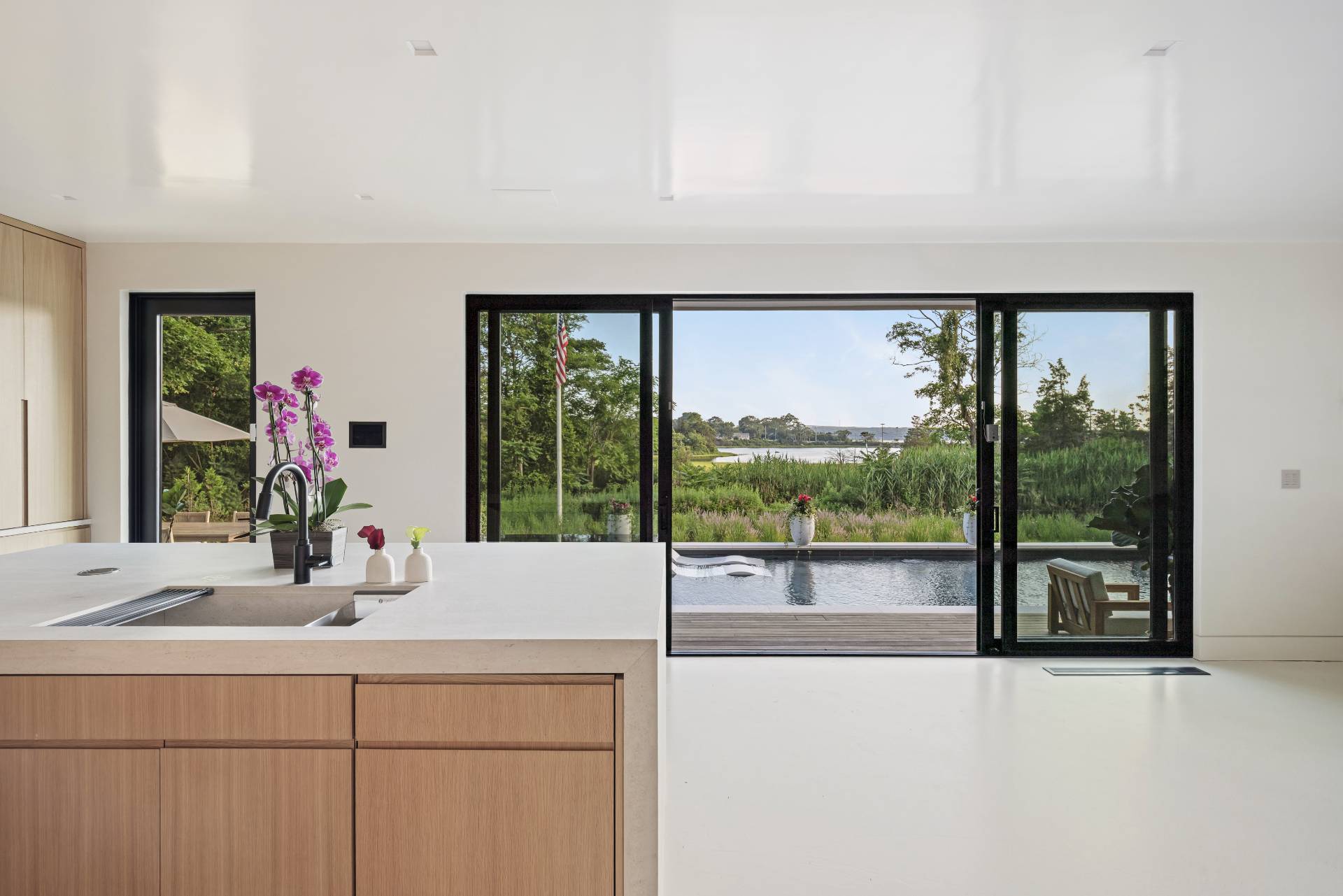 #13 photo, 4 Third Street, サフォーク郡 Sag Harbor , NY 11963