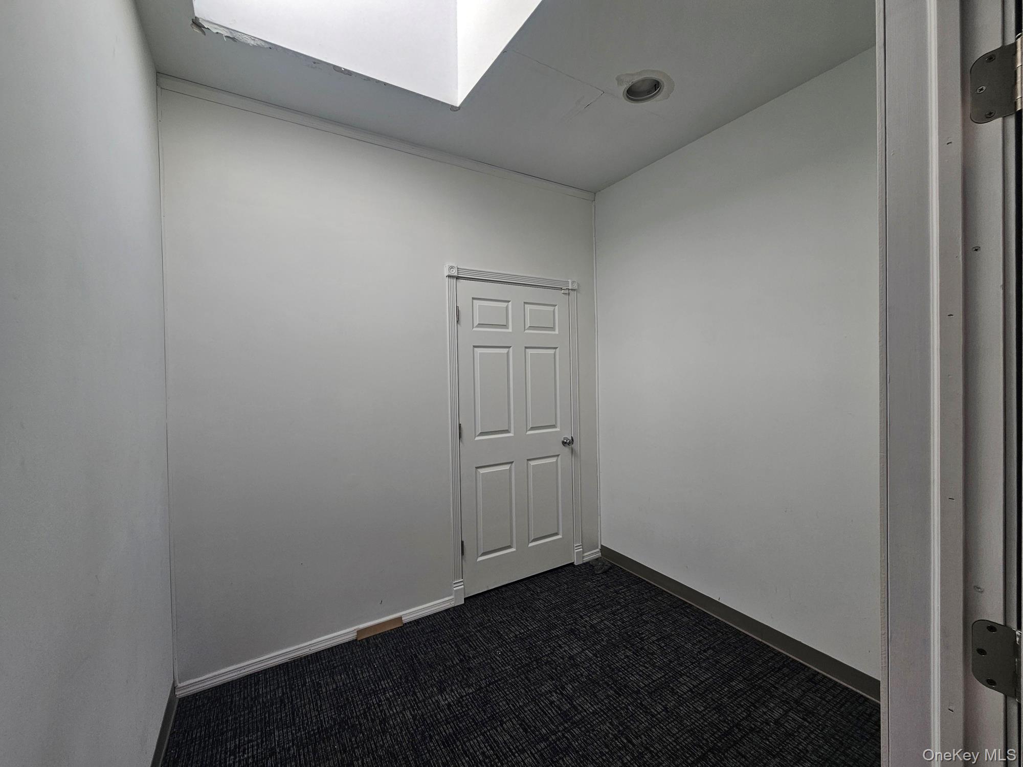 #18 photo, 510 Montauk Highway, West Islip , NY 11795