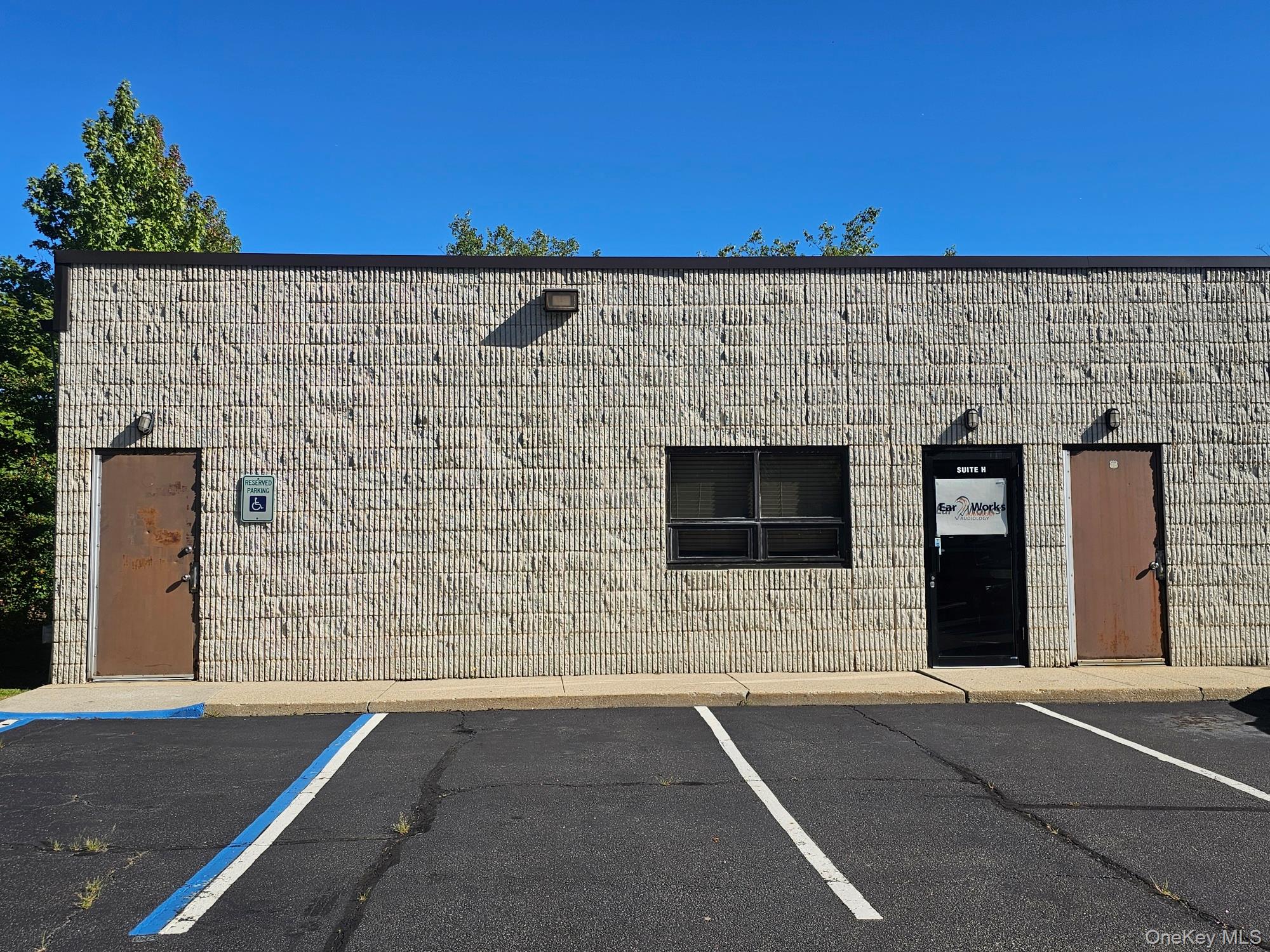 #3 photo, 510 Montauk Highway, West Islip , NY 11795