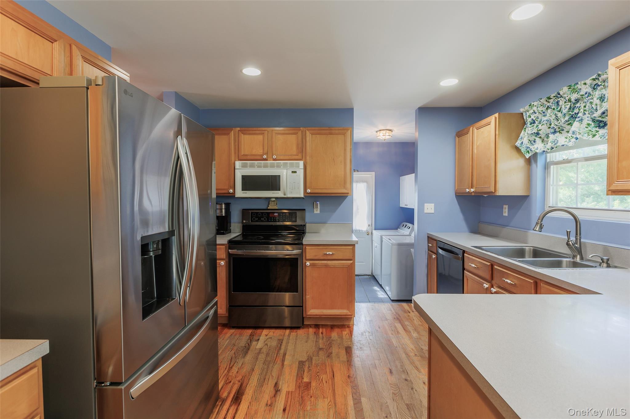 #12 photo, 22 Washington Avenue, Port Jefferson Station , NY 11776