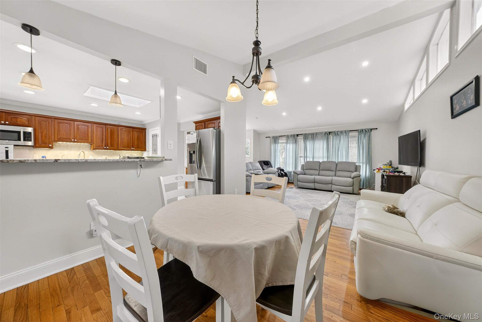 #8 photo, 17 John F Kennedy Drive, Stony Point , NY 10980