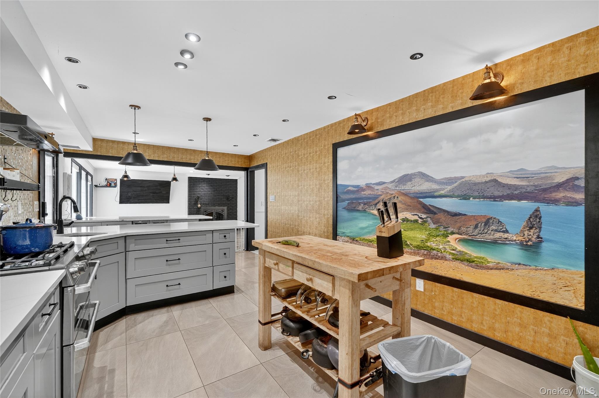 #18 photo, 306 S Pascack Road, Nanuet , NY 10954