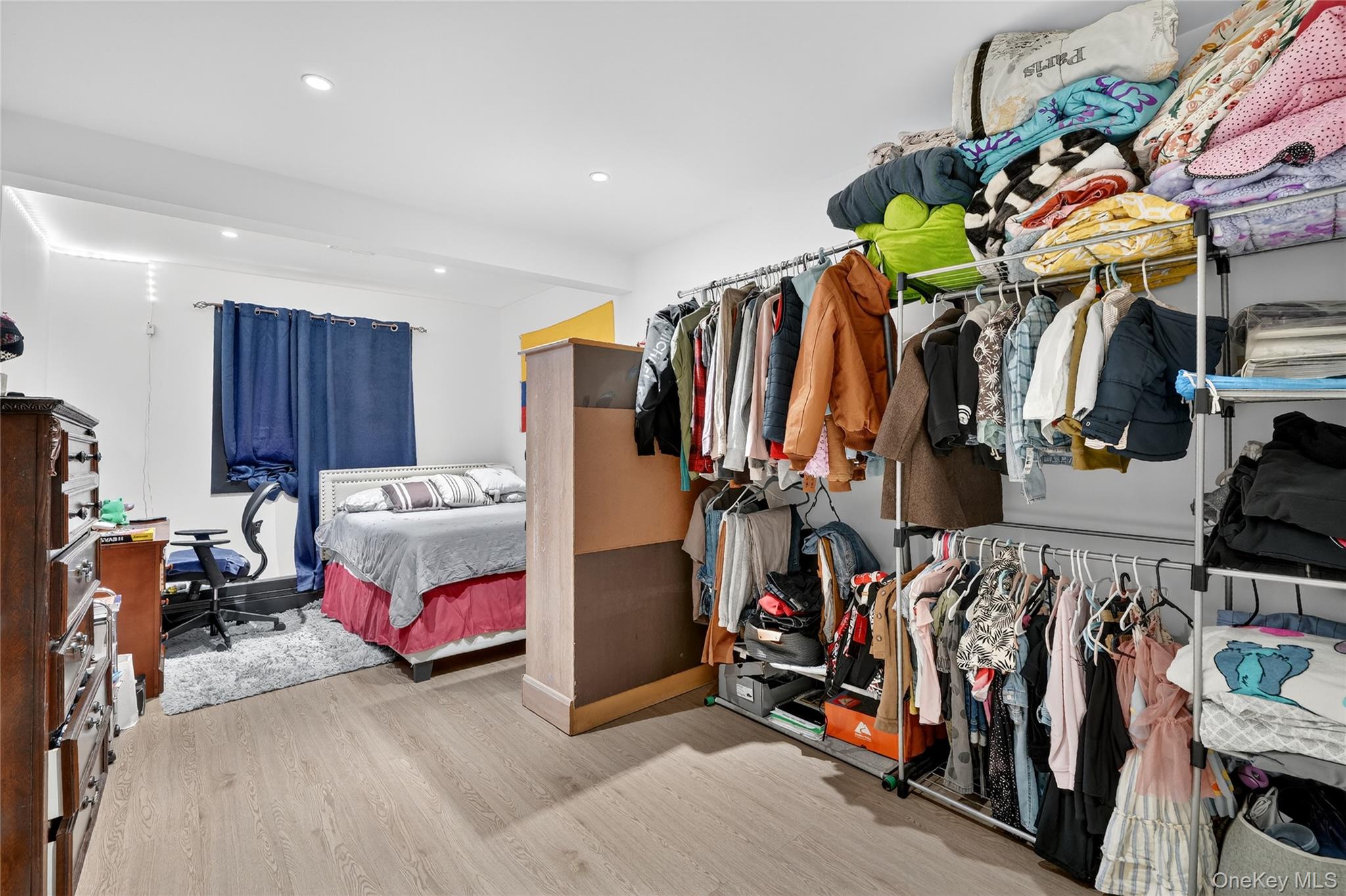 #20 photo, 306 S Pascack Road, Nanuet , NY 10954