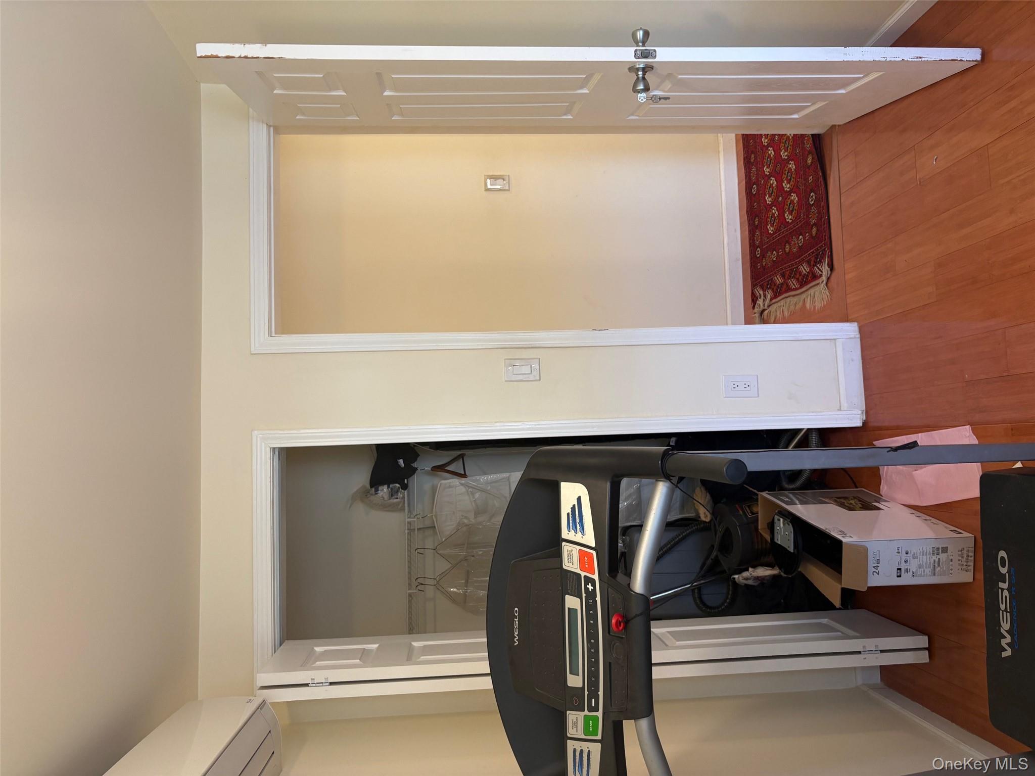 #13 photo, 60 E. Pine Street, ナッソー郡 Long Beach , NY 11561