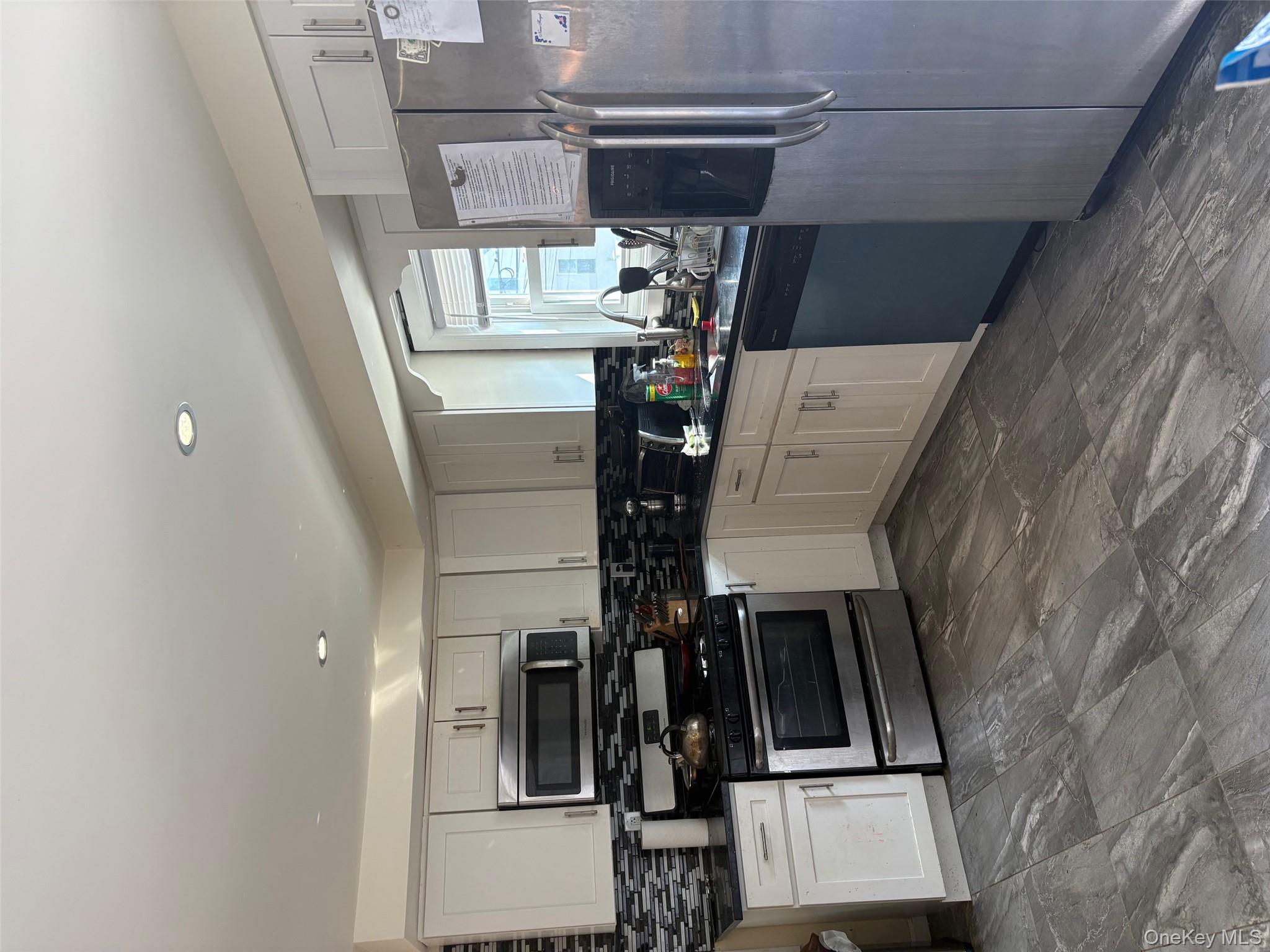 #4 photo, 60 E. Pine Street, ナッソー郡 Long Beach , NY 11561