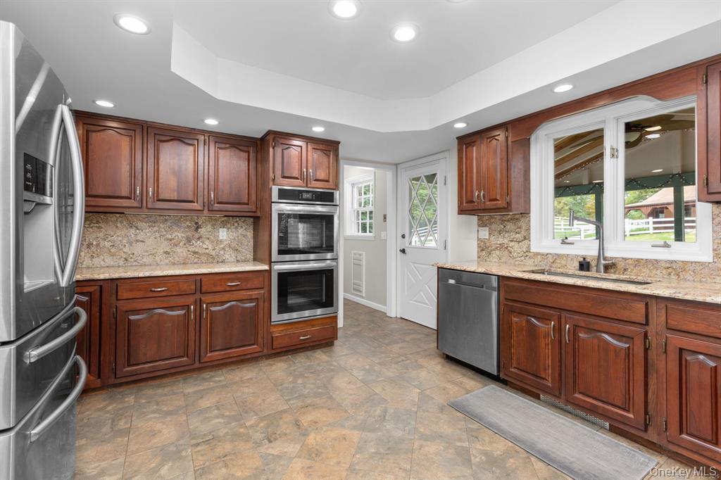 #14 photo, 30 Jewel Lane, New Fairfield , CT 06812