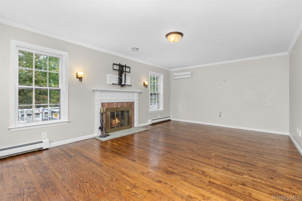 #8 photo, 30 Jewel Lane, New Fairfield , CT 06812