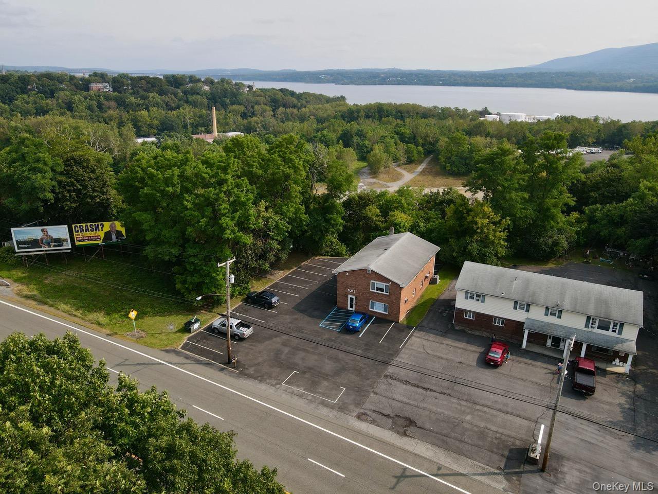 #3 photo, 3212 US Route 9W, New Windsor , NY 12553