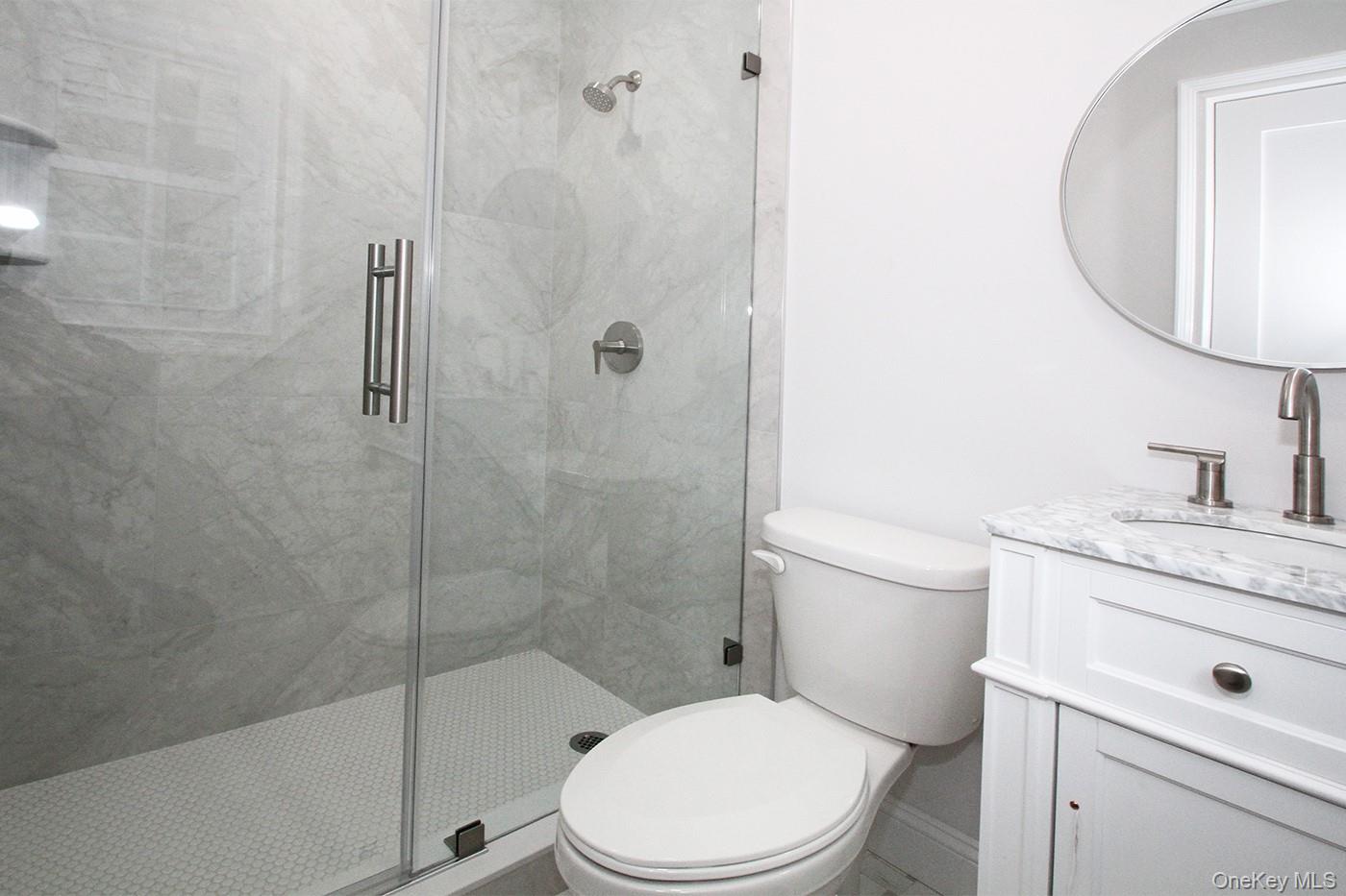 #13 photo, 16 Eleanor Road, Plainview , NY 11803