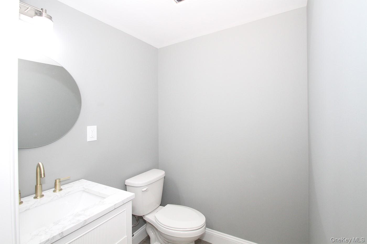 #20 photo, 16 Eleanor Road, Plainview , NY 11803