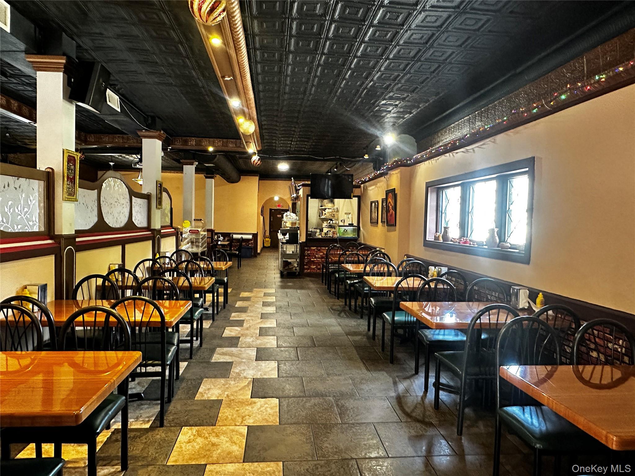 #8 photo, 58-60 Landing Road, ナッソー郡 Glen Cove , NY 11542