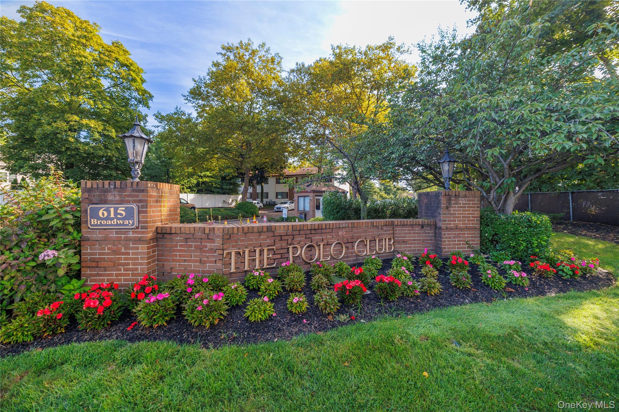 #1 photo, 615 Broadway, Amityville , NY 11701