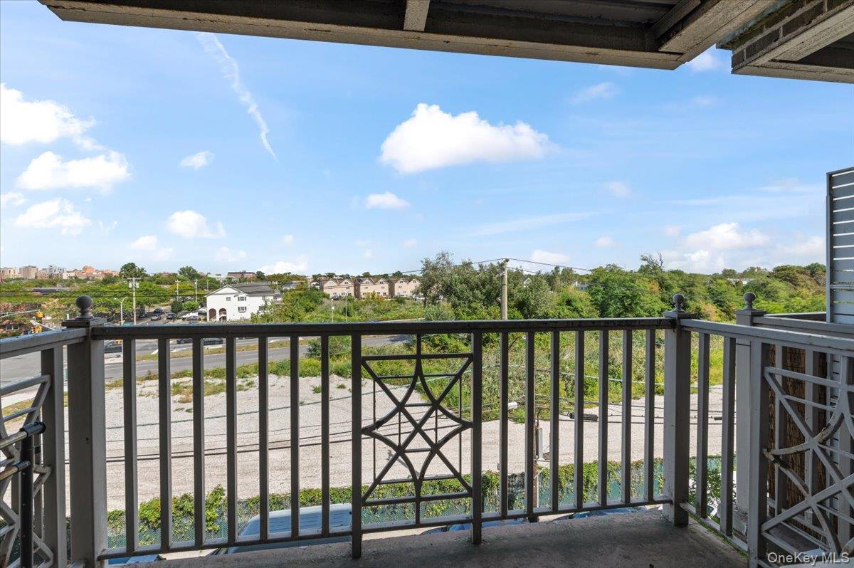 #20 photo, 156 Beach 9th Street, Far Rockaway , NY 11691