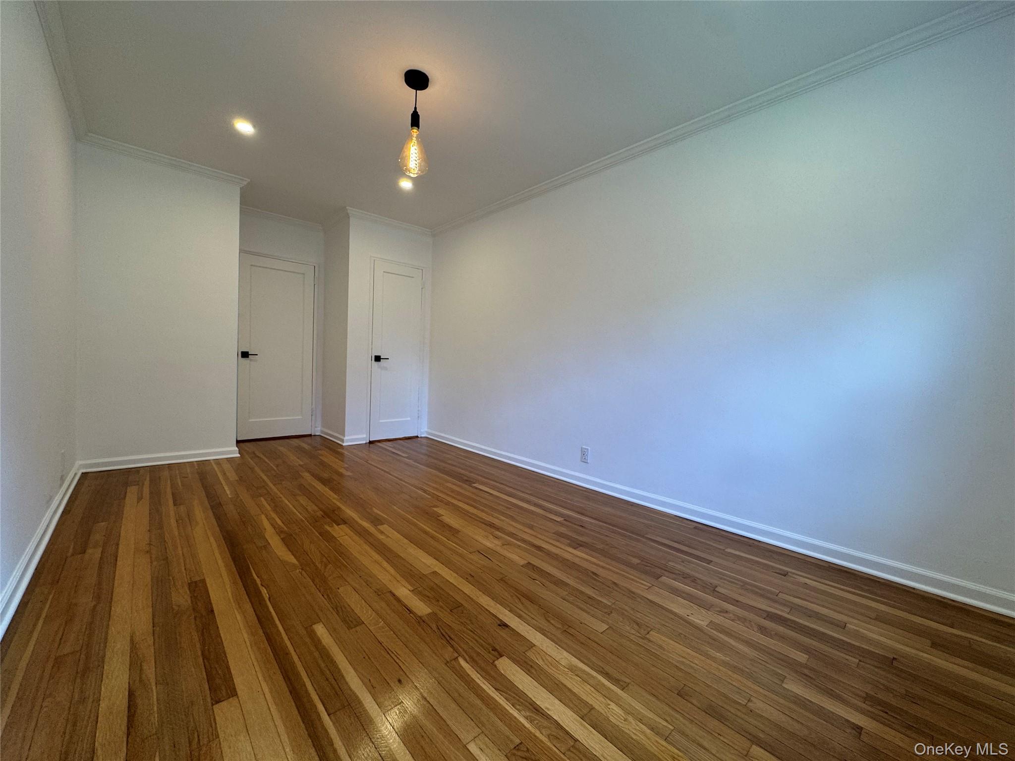 #5 photo, 137 Smith, ナッソー郡 Freeport , NY 11520