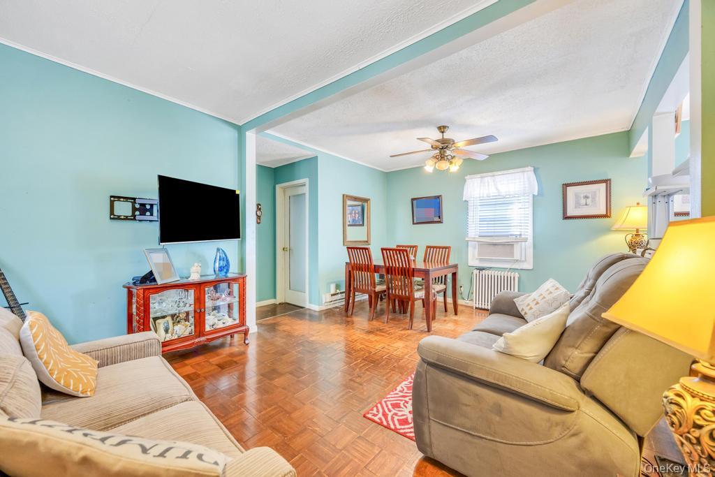 #10 photo, 5 Park Place, Valley Stream , NY 11580