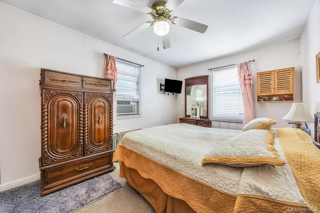 #13 photo, 5 Park Place, Valley Stream , NY 11580