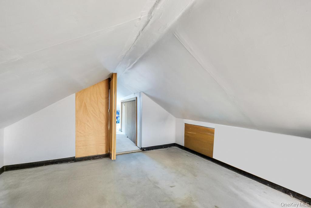 #20 photo, 5 Park Place, Valley Stream , NY 11580