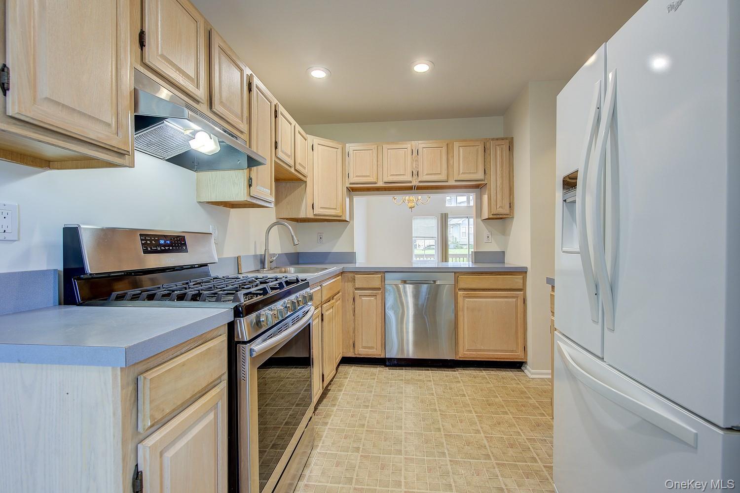 #9 photo, 56 Fairlawn Drive, Central Islip , NY 11722