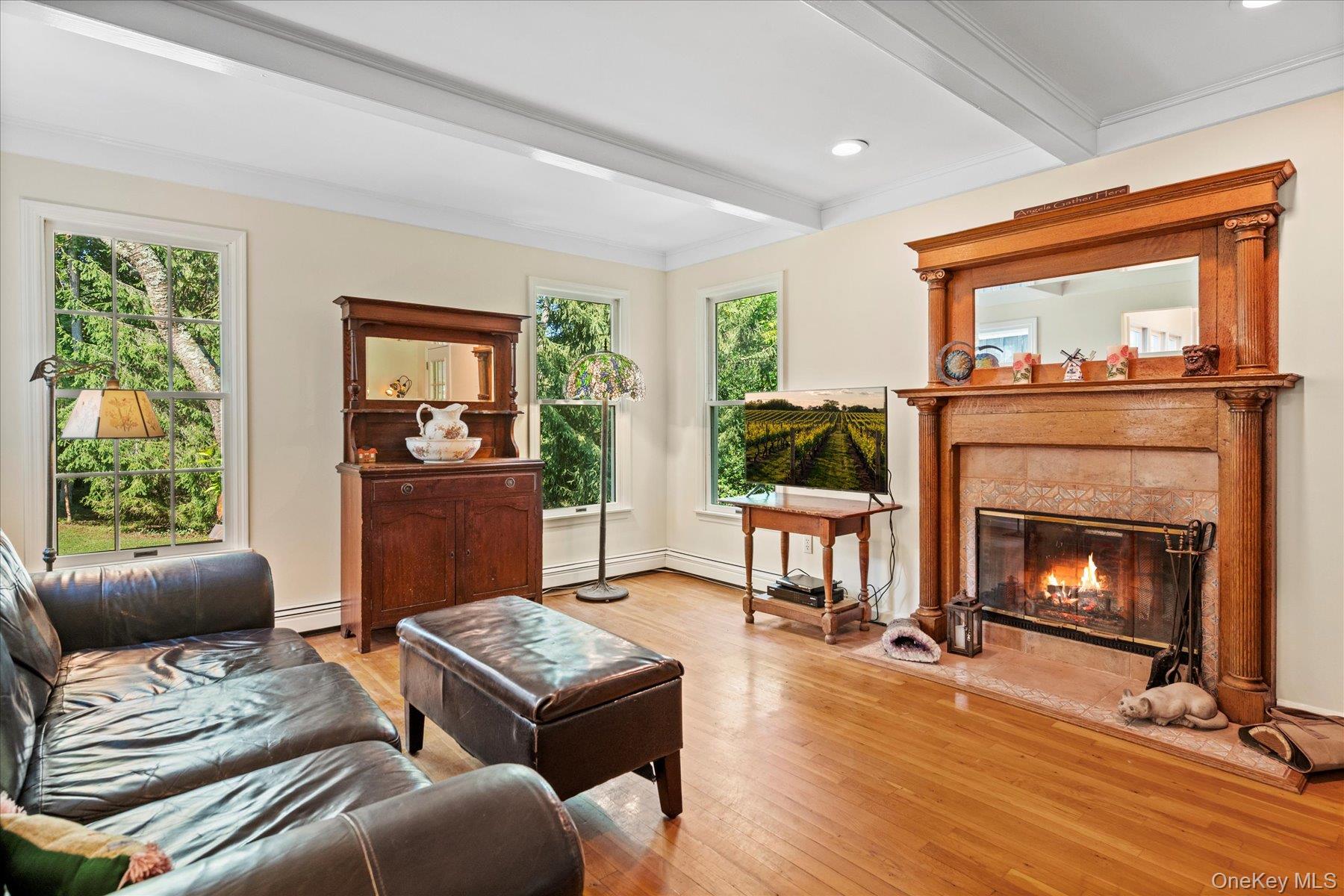 #20 photo, 136 Private Road, Shoreham , NY 11786