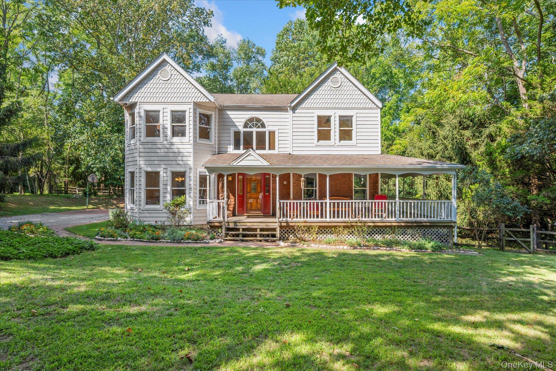 #3 photo, 136 Private Road, Shoreham , NY 11786