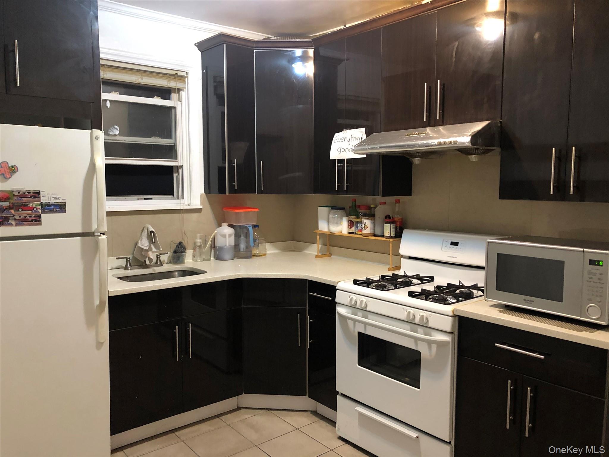 #10 photo, 54-13 152nd Street, Flushing , NY 11355