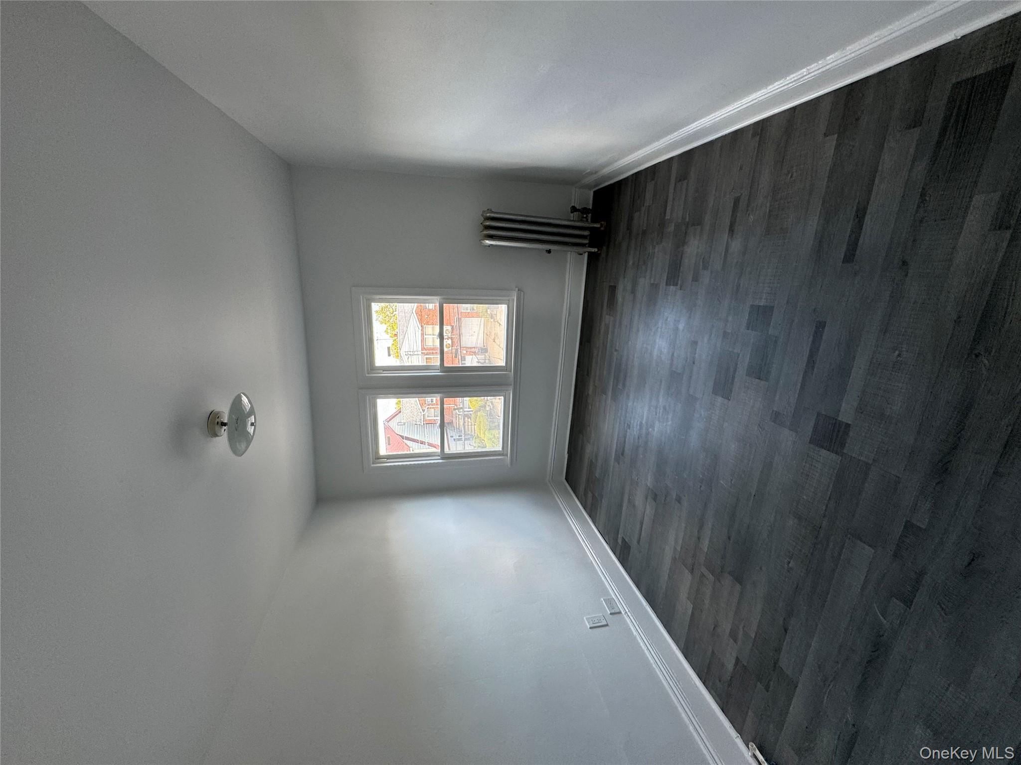 #6 photo, 54-13 152nd Street, Flushing , NY 11355