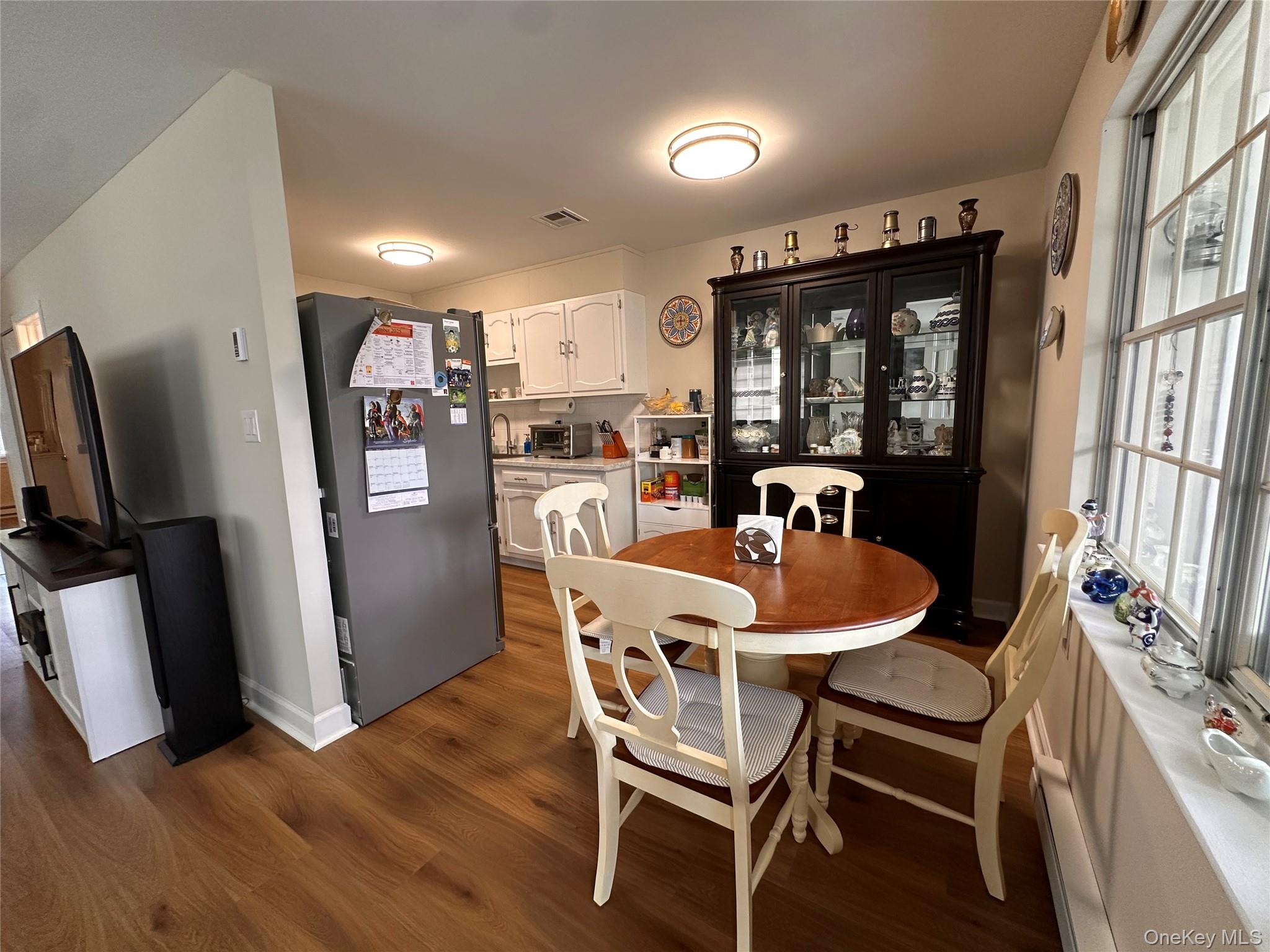 #10 photo, 276 Berwick Court, サフォーク郡 Ridge , NY 11961