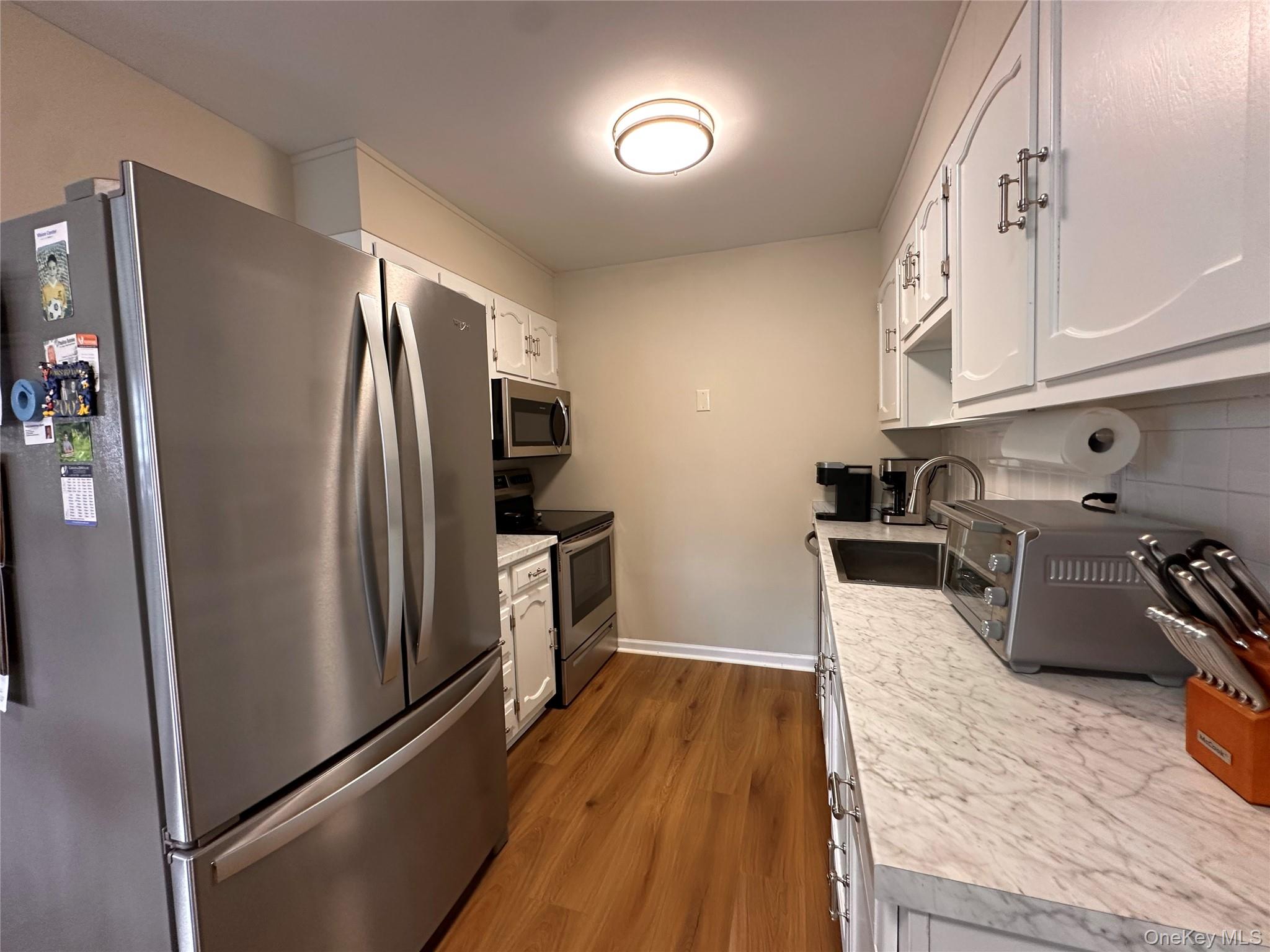 #11 photo, 276 Berwick Court, サフォーク郡 Ridge , NY 11961