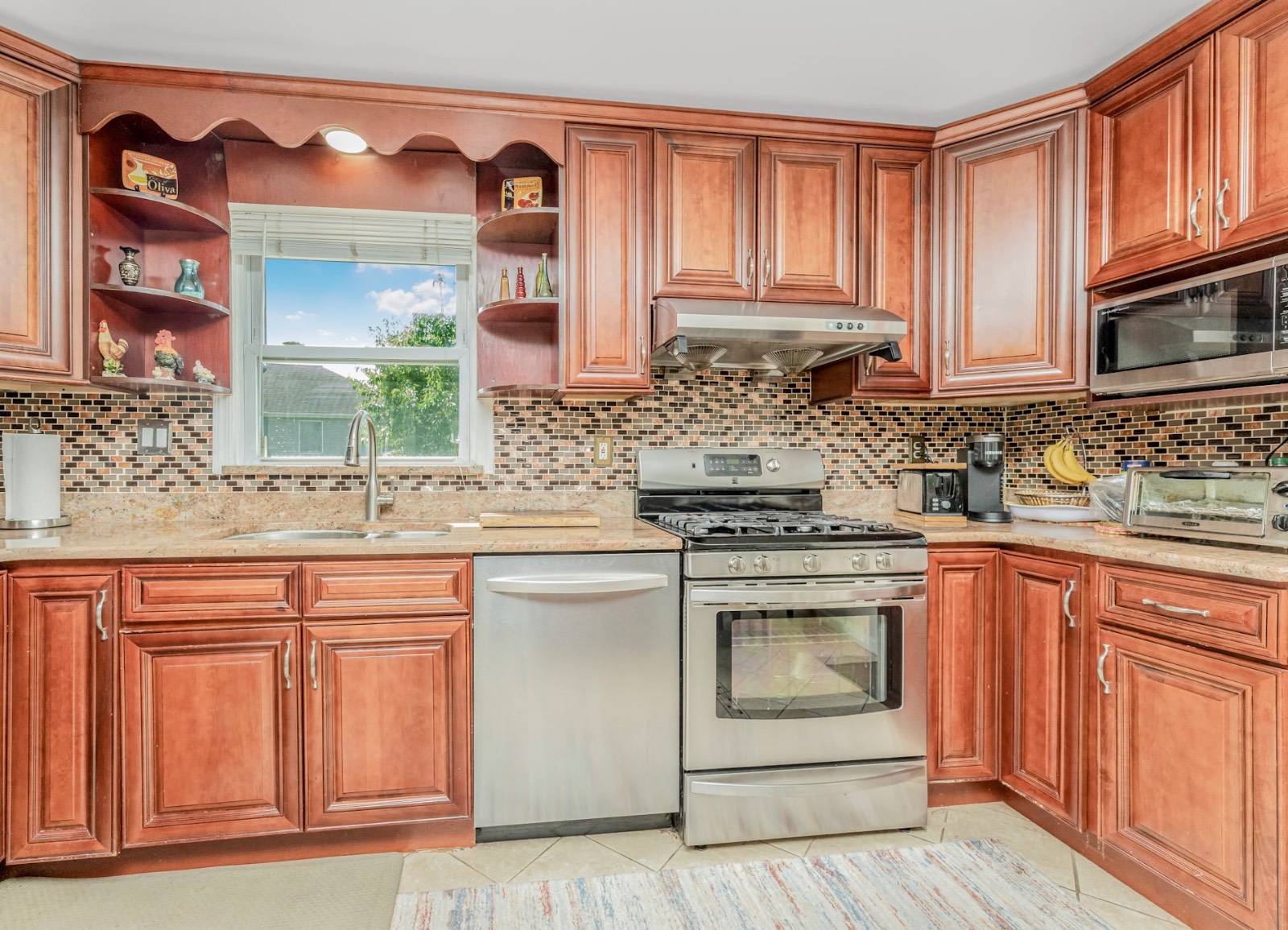 #13 photo, 16 June St, Yonkers , NY 10710