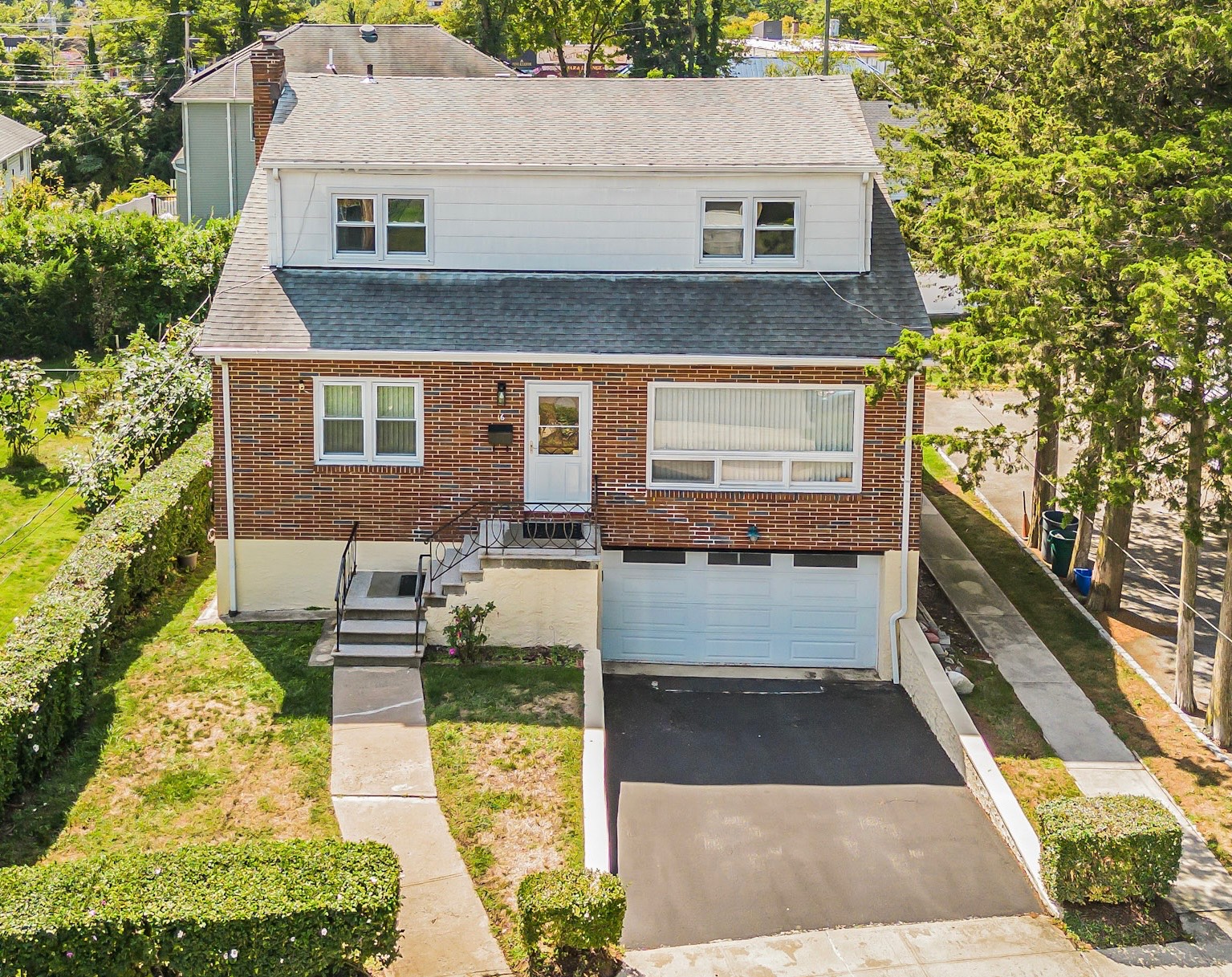 #5 photo, 16 June St, Yonkers , NY 10710