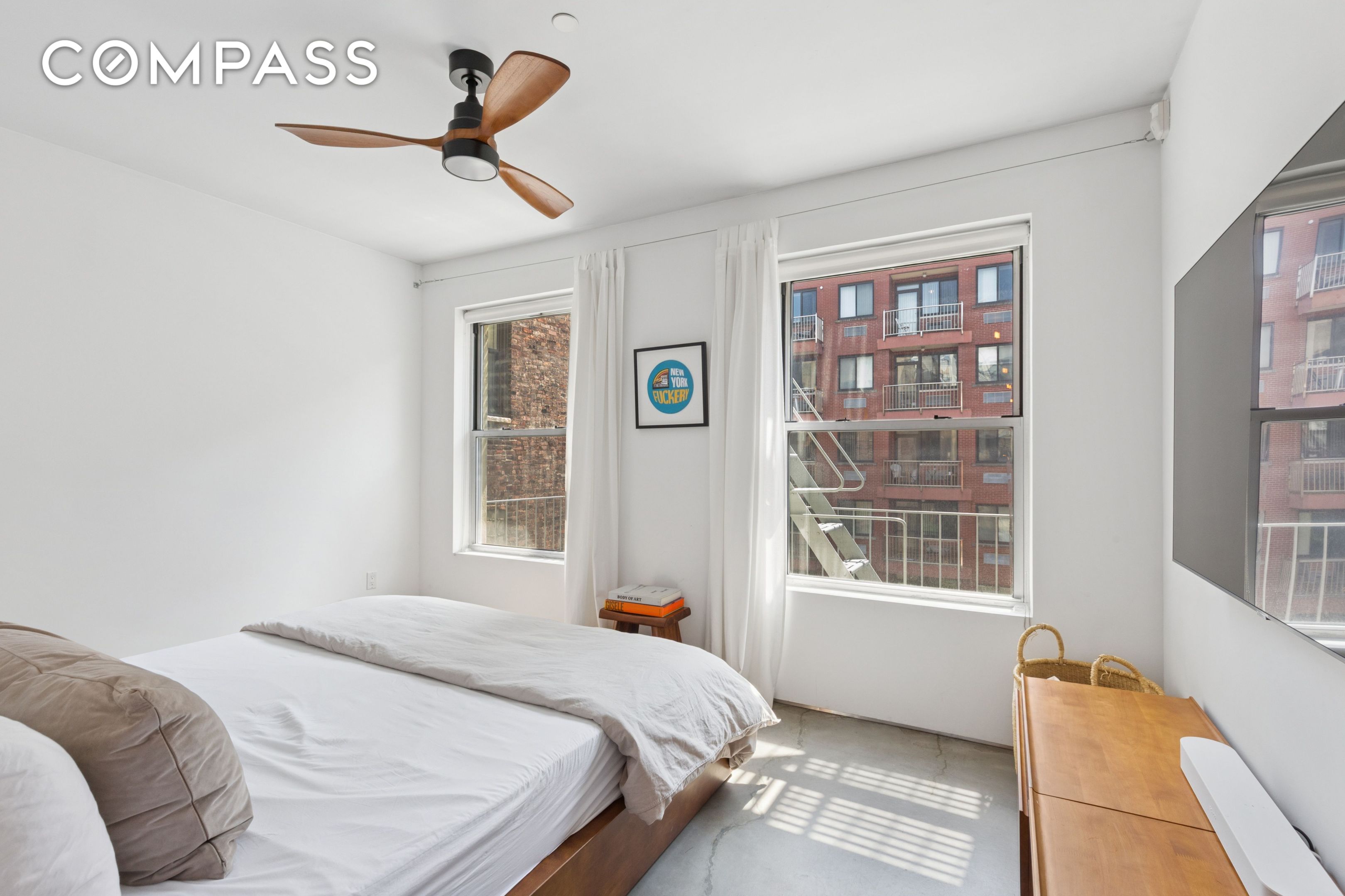 #5 photo, 224 E 14th Street, East Village , NY 10003