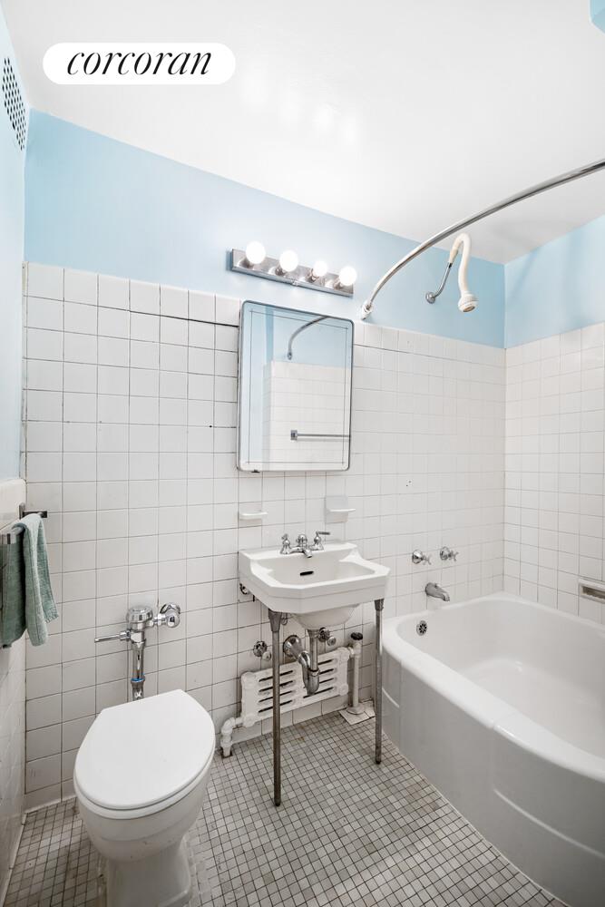 #11 photo, 33 E END Avenue, マンハッタン Yorkville , NY 10028