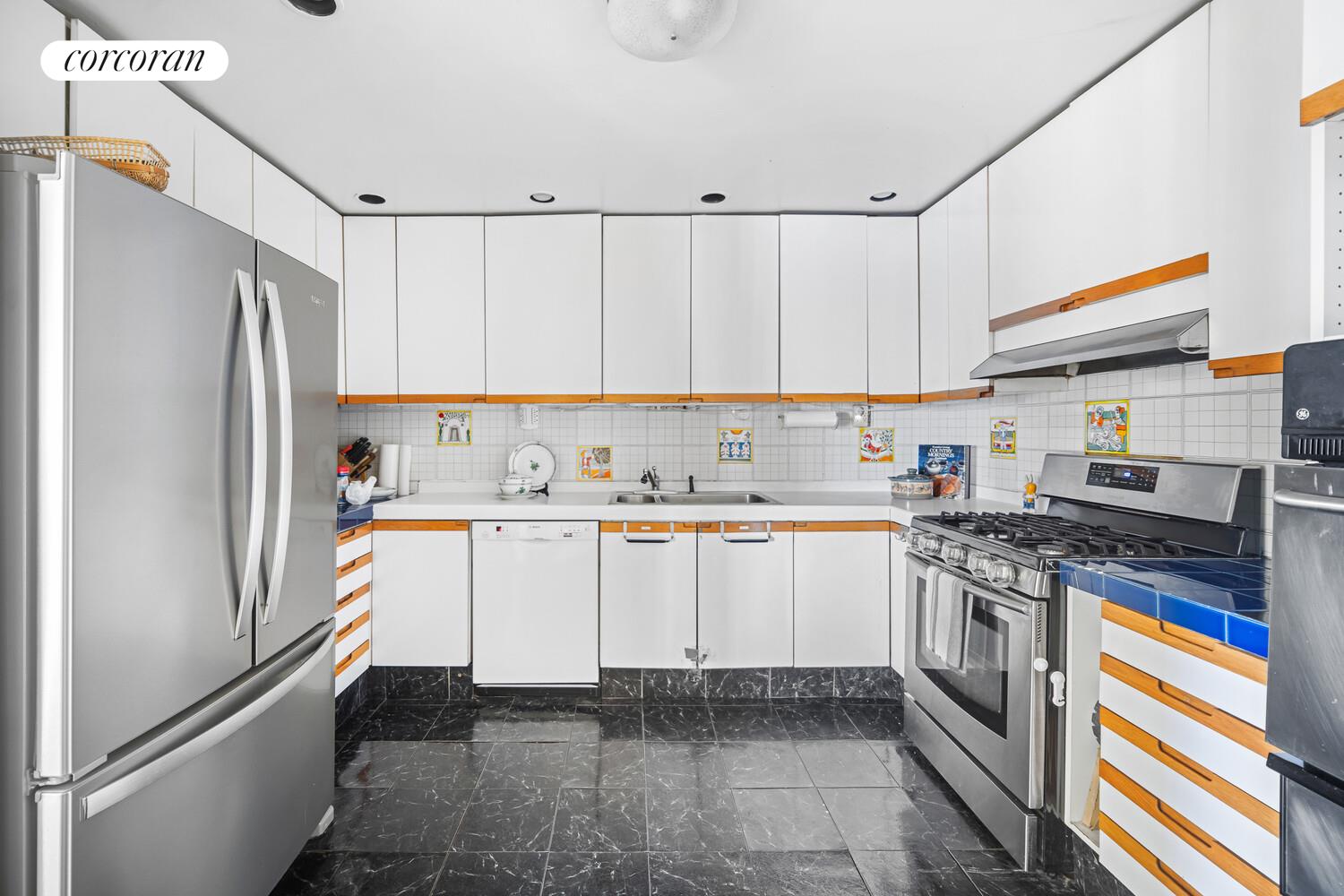 #5 photo, 33 E END Avenue, マンハッタン Yorkville , NY 10028