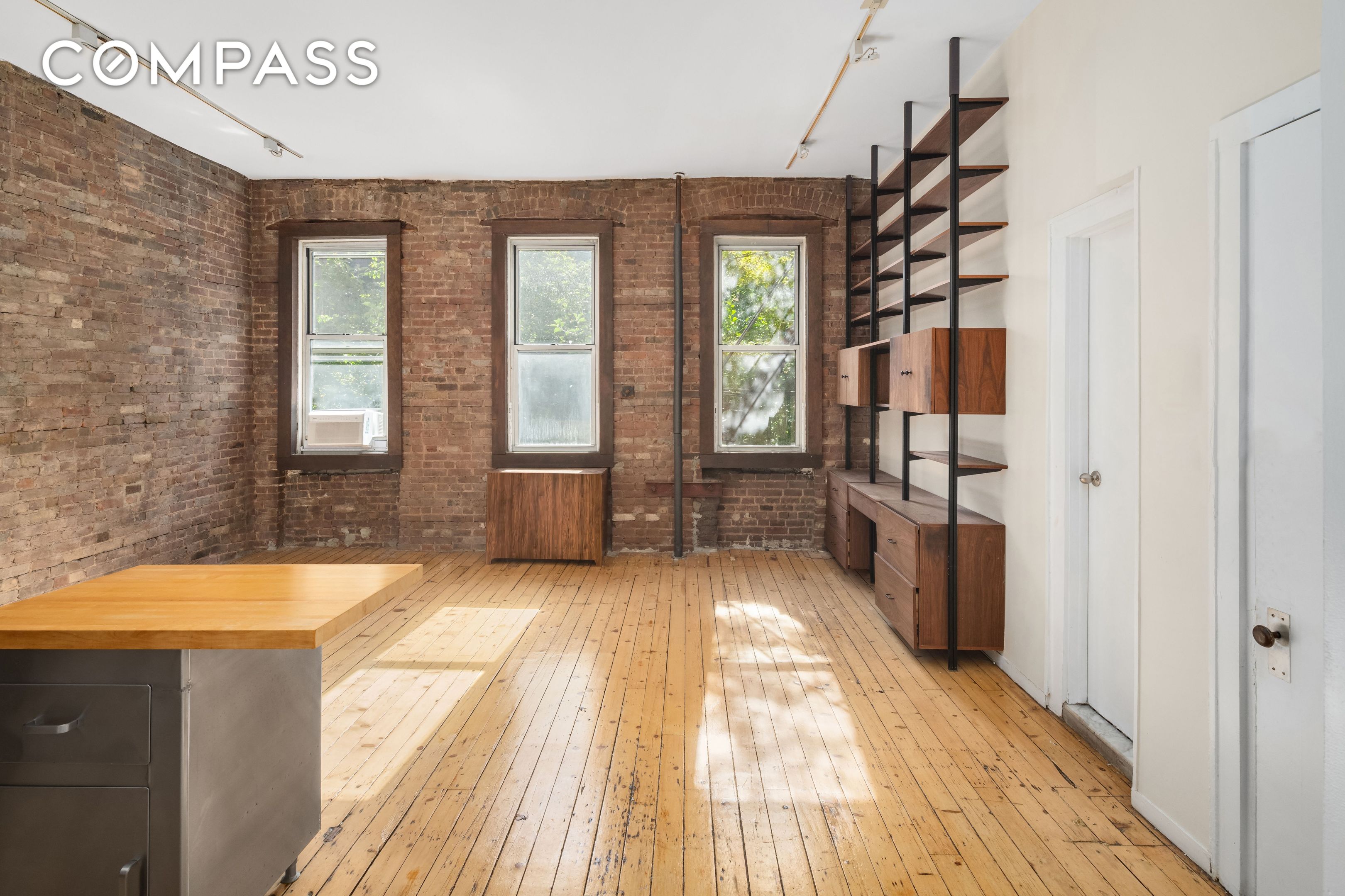 #11 photo, 200 6th Avenue, SoHo , NY 10013