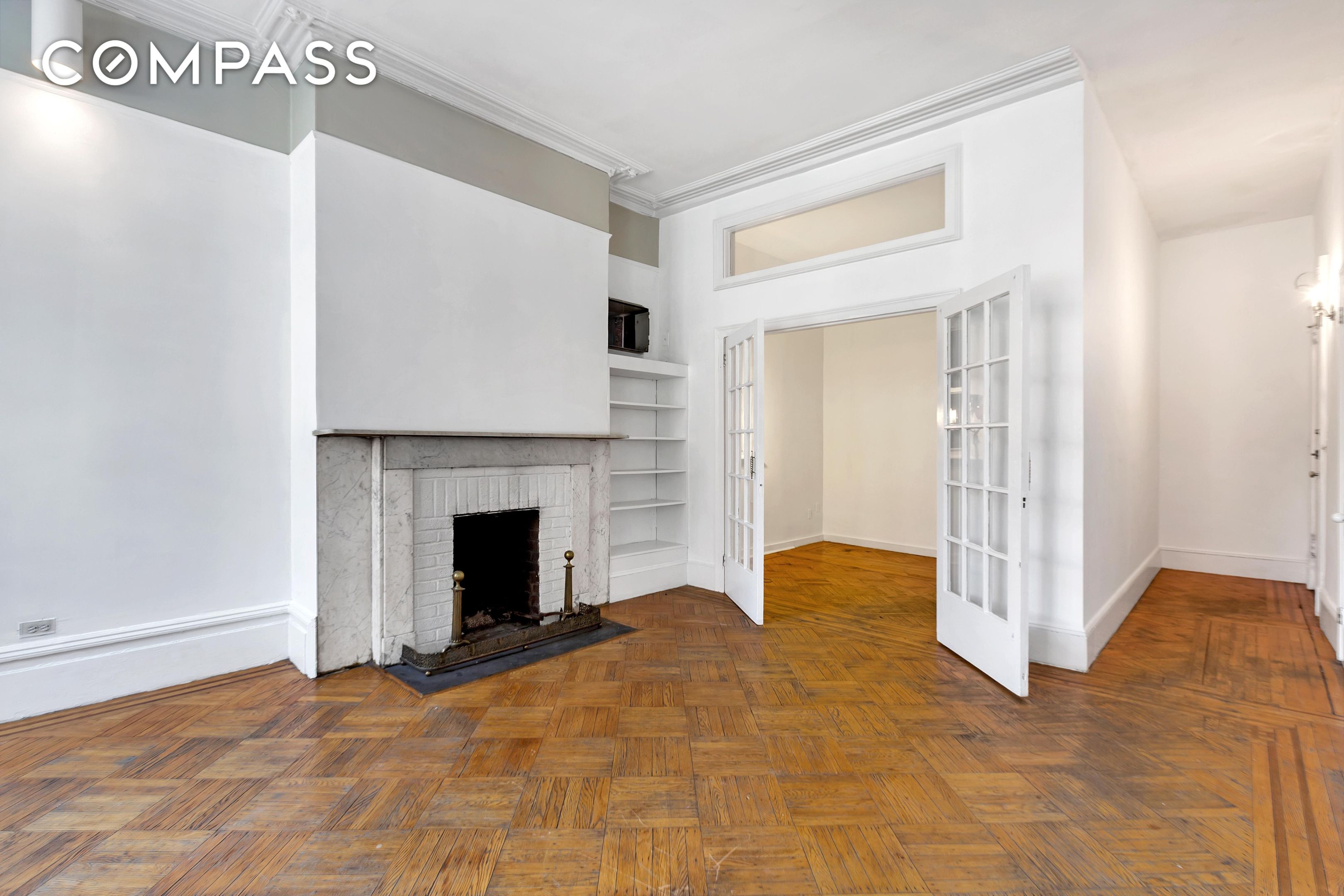 #15 photo, 200 6th Avenue, SoHo , NY 10013