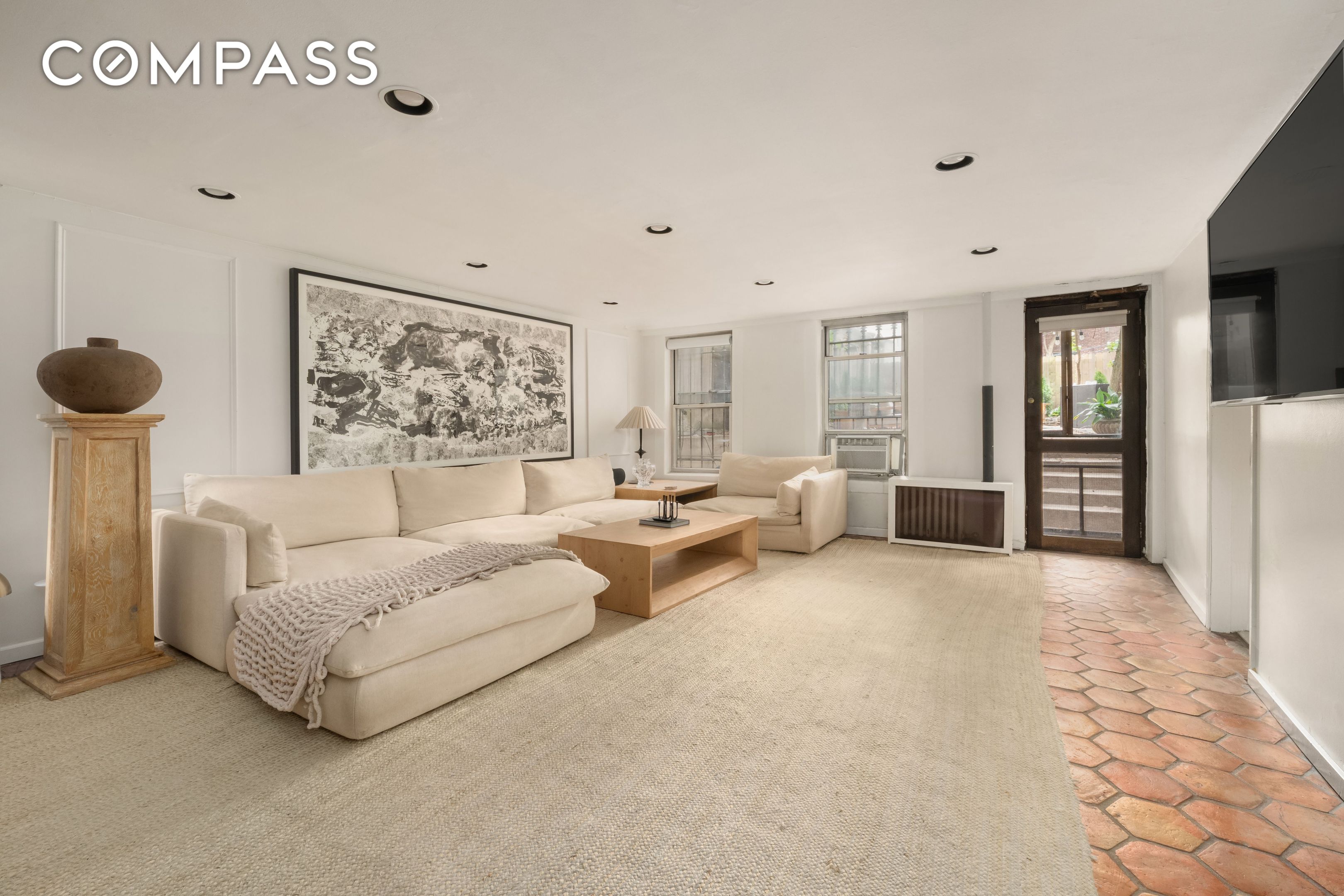 #8 photo, 200 6th Avenue, SoHo , NY 10013