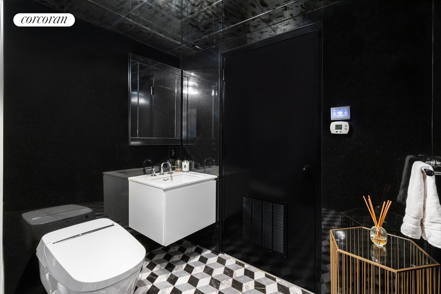 #15 photo, New York City, Tribeca , NY 10013