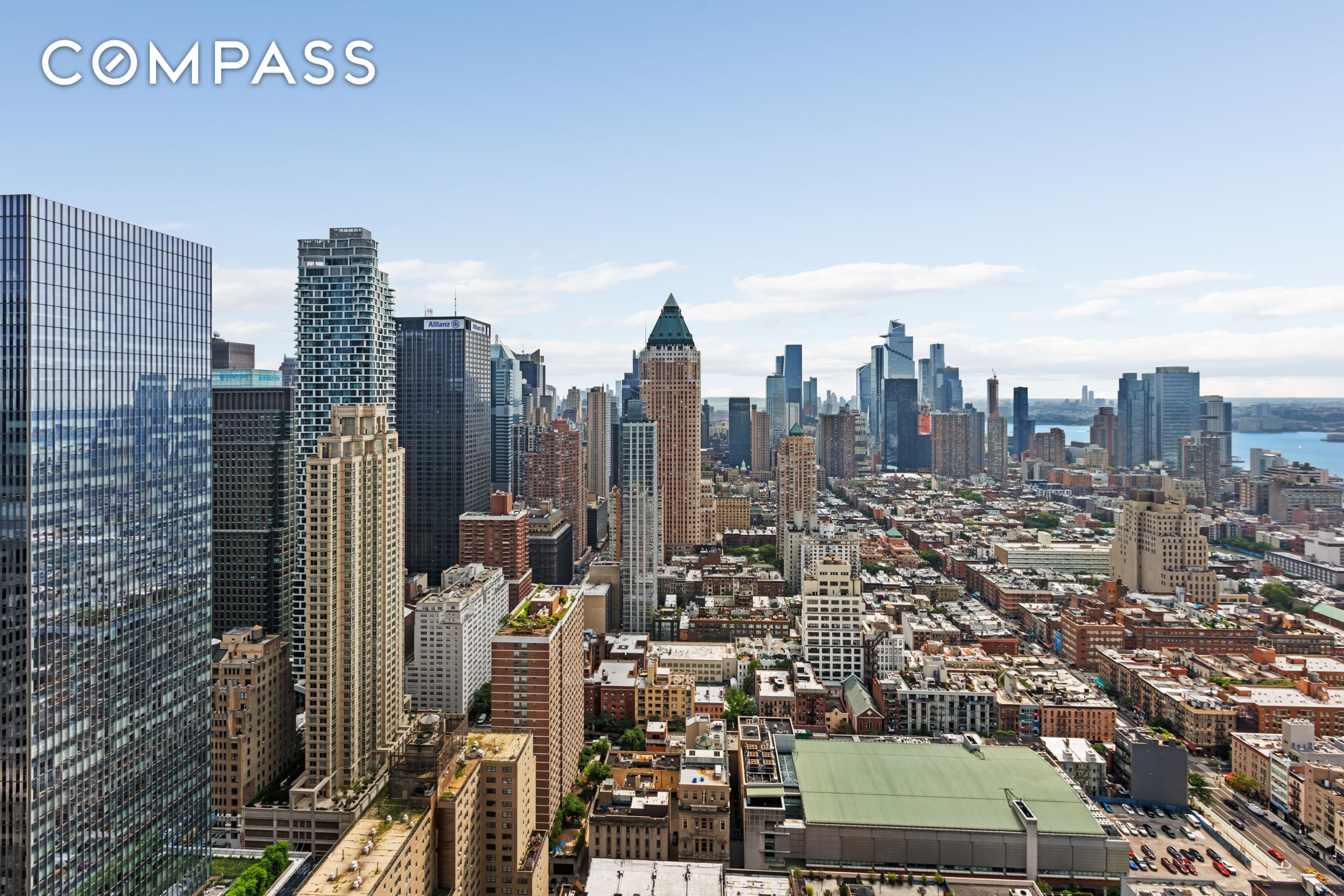 #13 photo, 322 W 57th Street, マンハッタン Hell's Kitchen , NY 10019