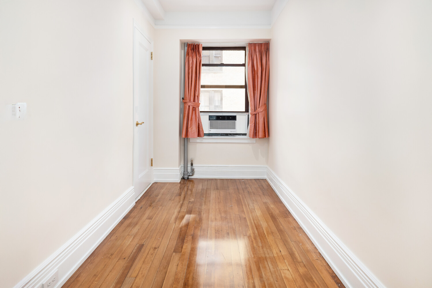 #13 photo, 825 W END Avenue, マンハッタン Upper West Side , NY 10025