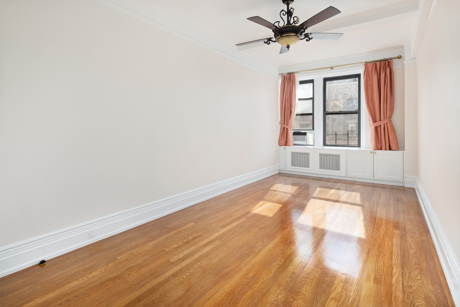 #9 photo, 825 W END Avenue, マンハッタン Upper West Side , NY 10025