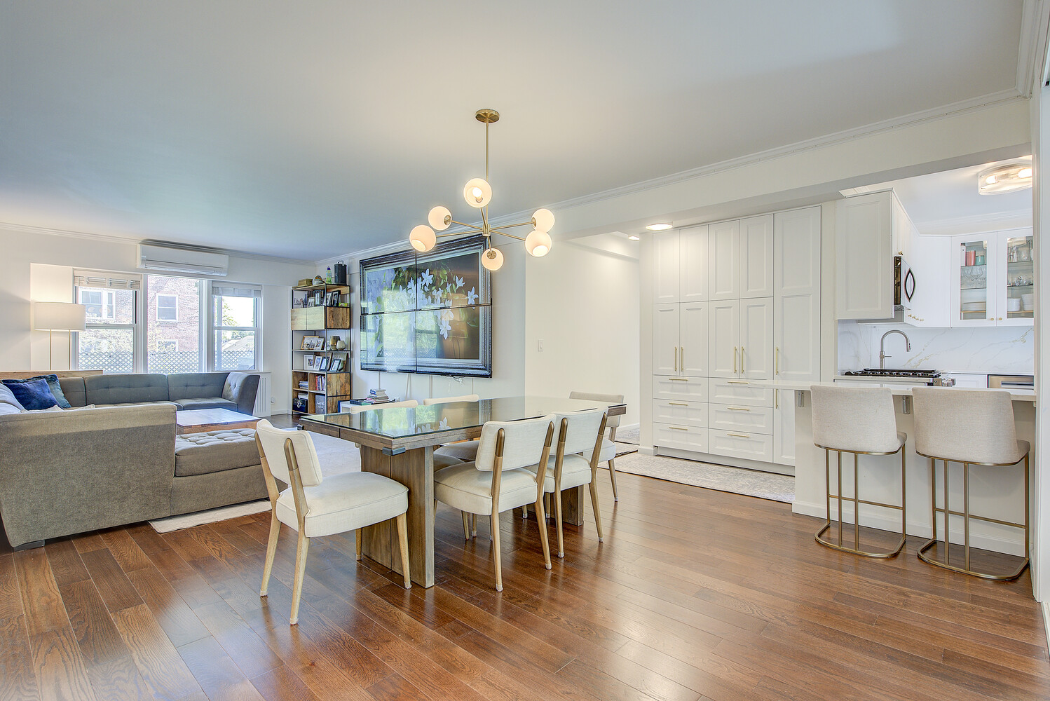 #3 photo, 69-10 108TH Street, Forest Hills , NY 11375