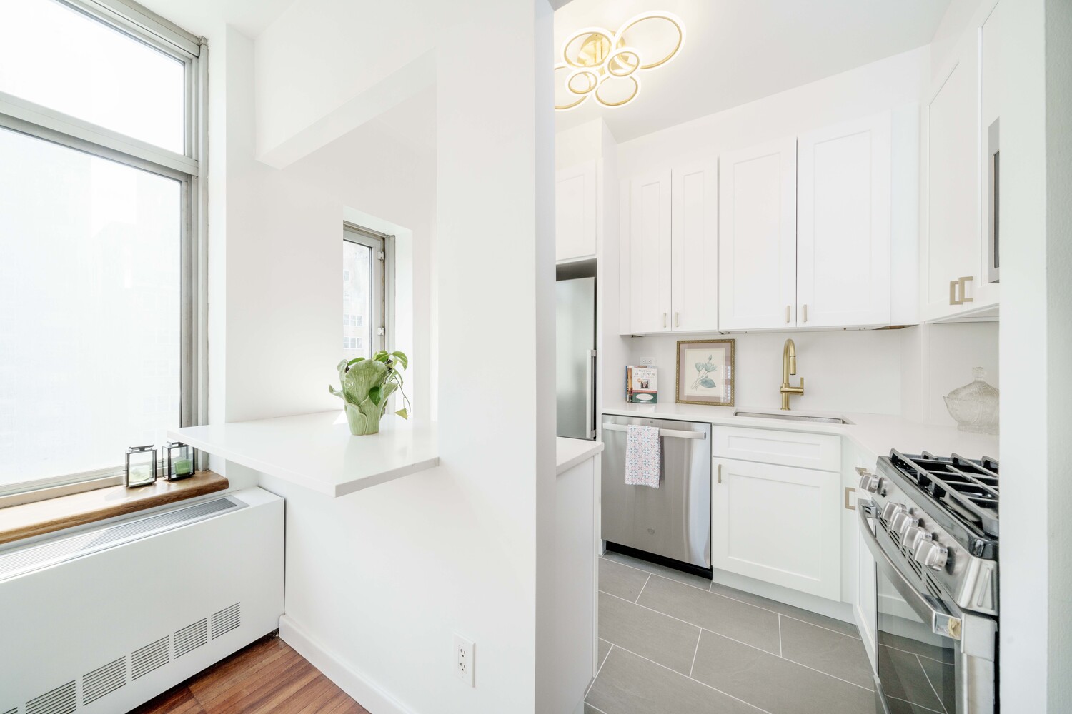 #6 photo, 188 E 64TH Street, Lenox Hill , NY 10065